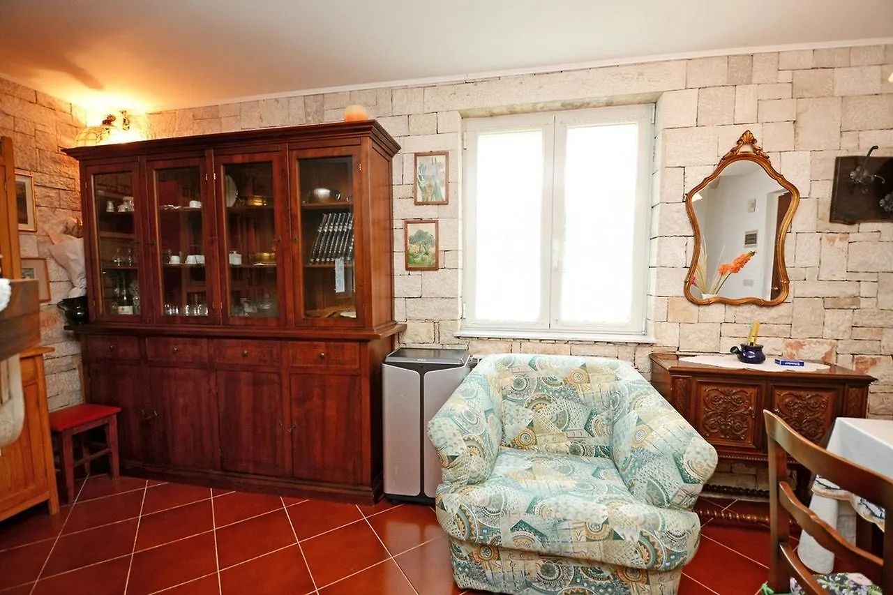 Holiday House Desy Tar Tar-Vabriga Croatia